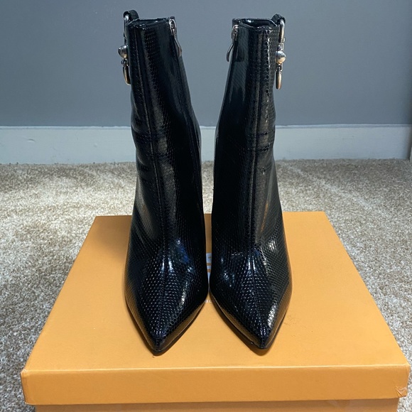 Black Public Desire Boot Heels - Picture 2 of 4